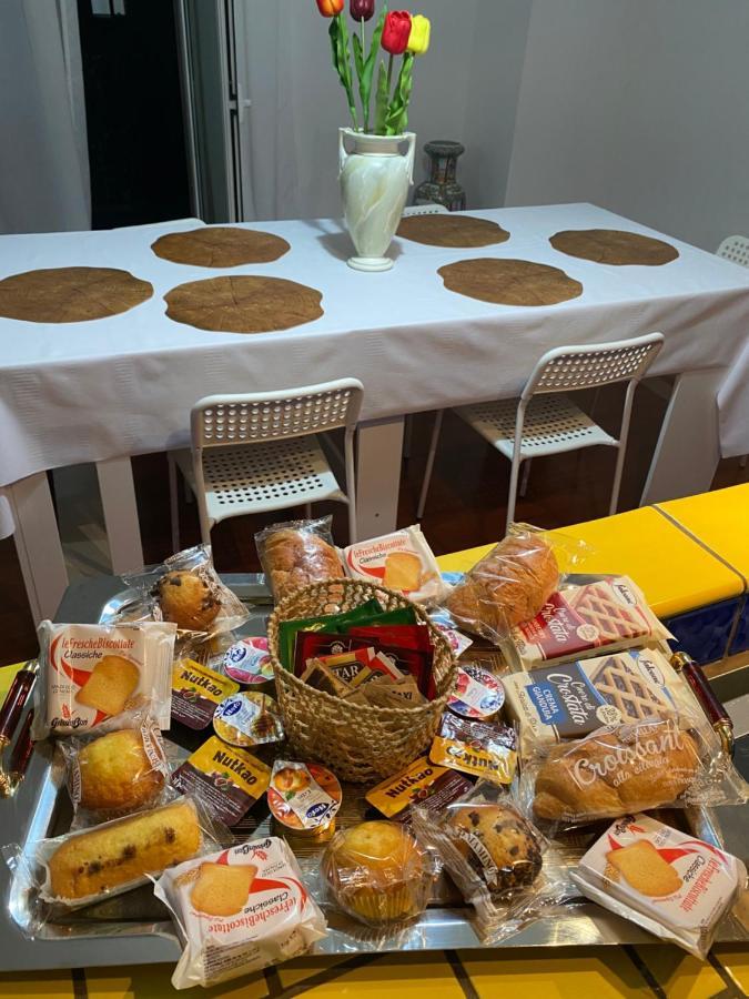 Casa Luce Apartment Монополи Екстериор снимка